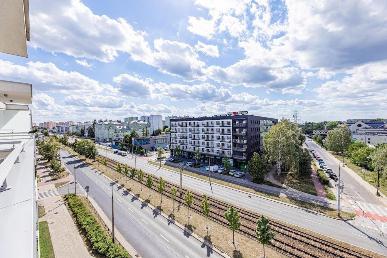 Fajny Apartament Z Parkingiem, Obok Metra. Varsó Kültér fotó